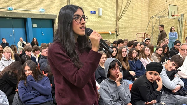 Zarin Mahboob Pervez fra Vallensbæk Skole