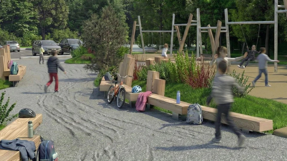 En grøn park med bænke og gyngestativer i træ og stål. Der er børn og cykler, skoletaster og hjelme i billedet.